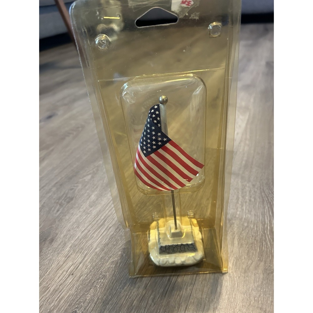 Lemax 1996 American Flag Pole Holidays & Seasons #64150 Vintage Patriotic